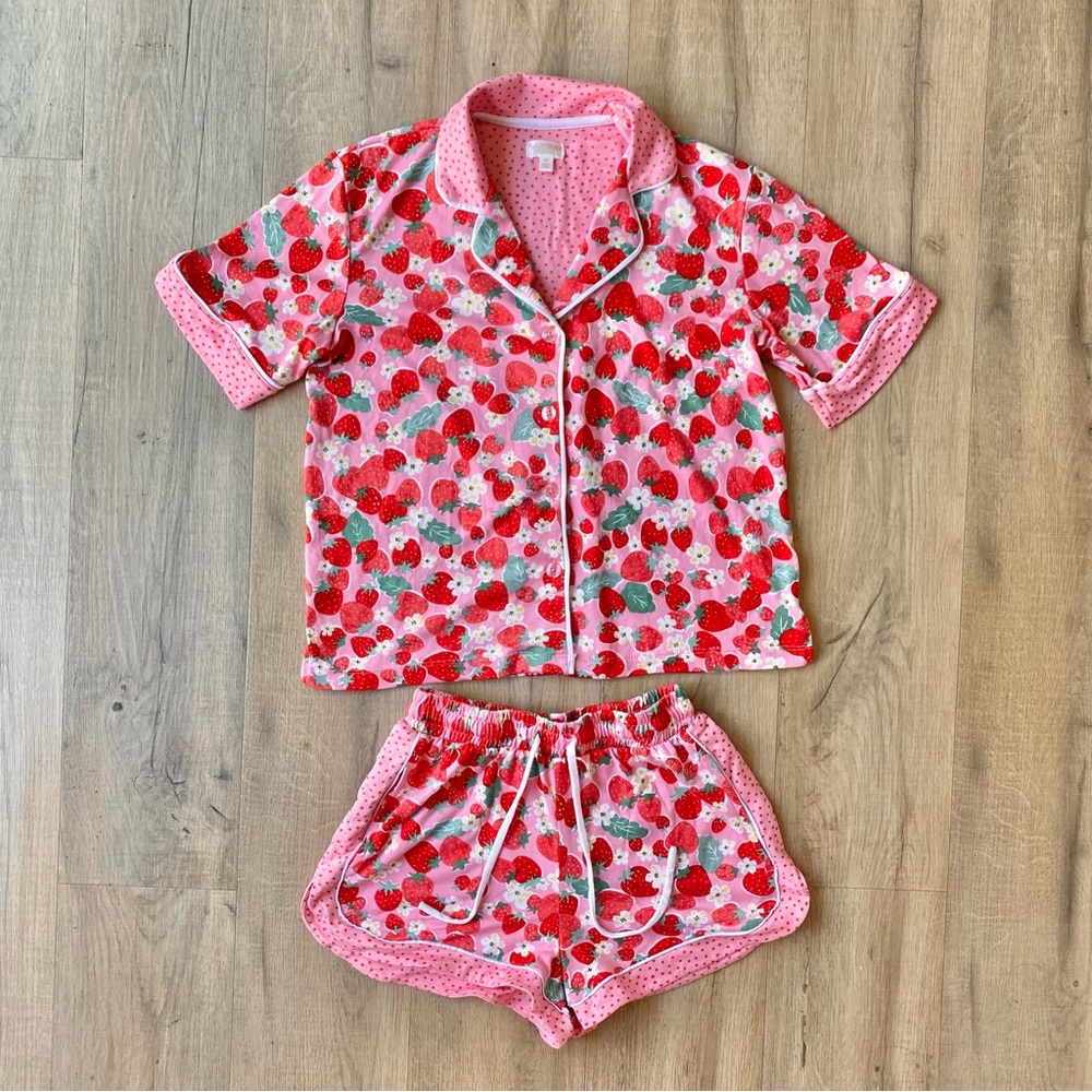 Beauty Sleep Social Pink and Red Strawberry Print Pajamas w/ Pockets Size XS